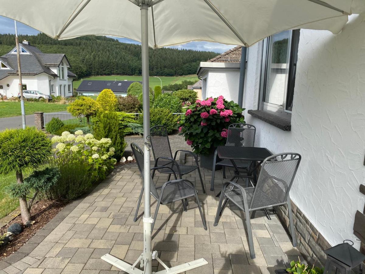 Pension Görgen Herresbach Exteriör bild